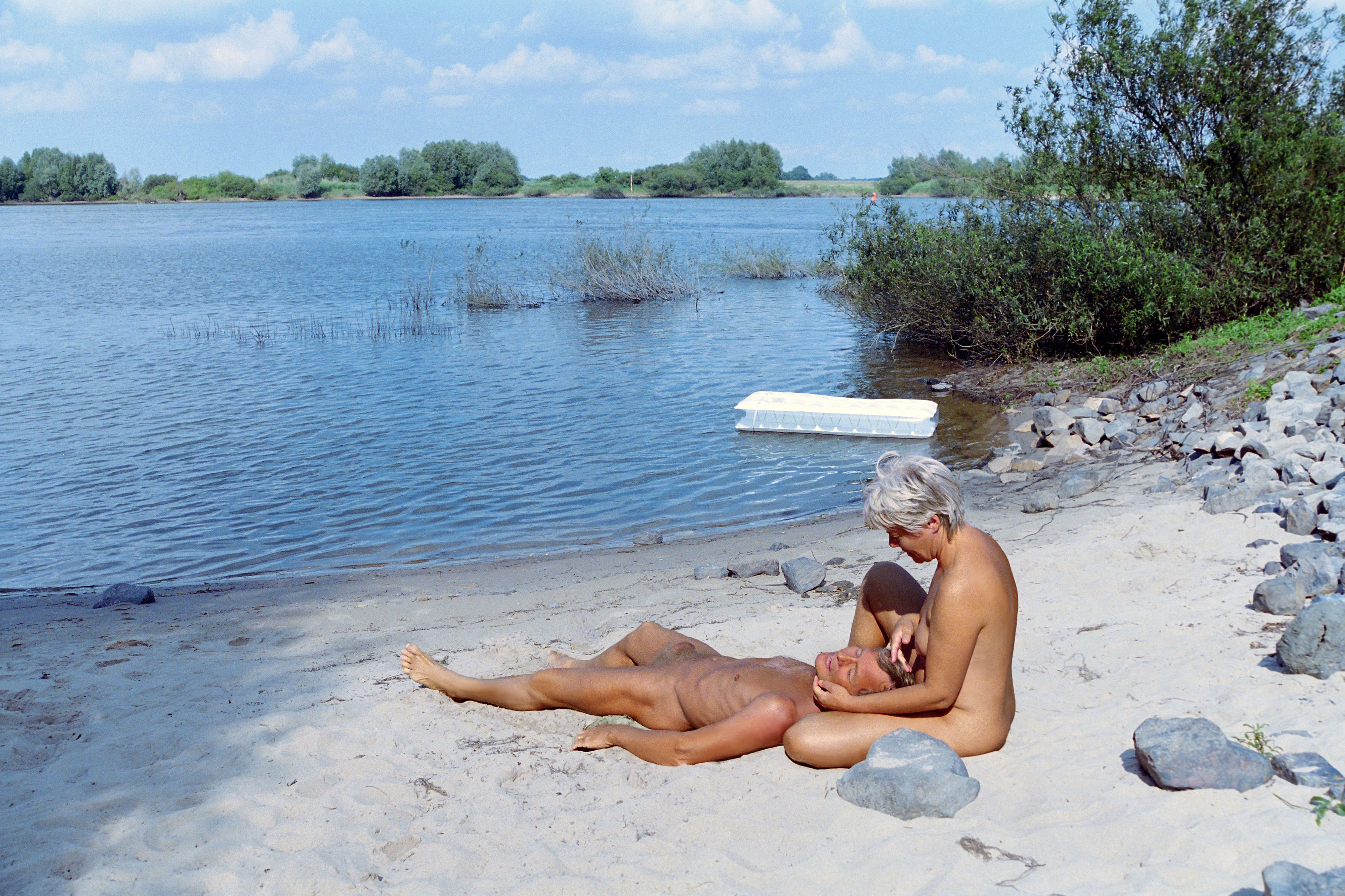 Fkk strand paare am nackte ⓵ Nackte